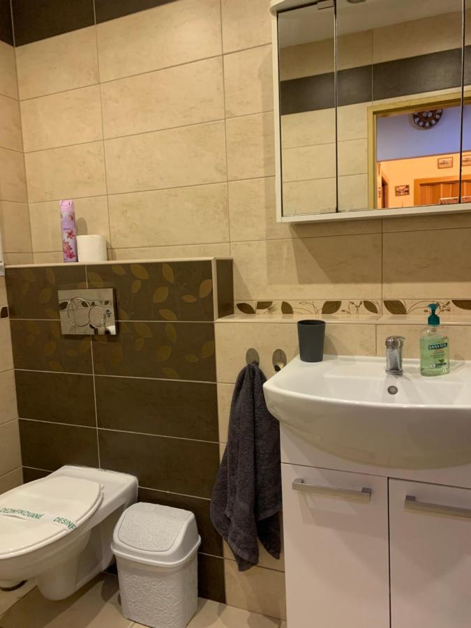 Apartment C47 Trnava Esterno foto