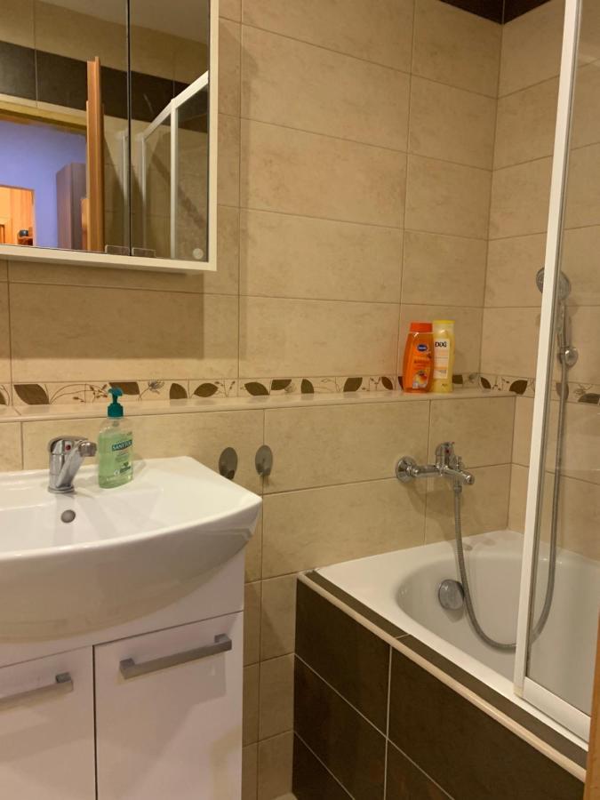 Apartment C47 Trnava Esterno foto